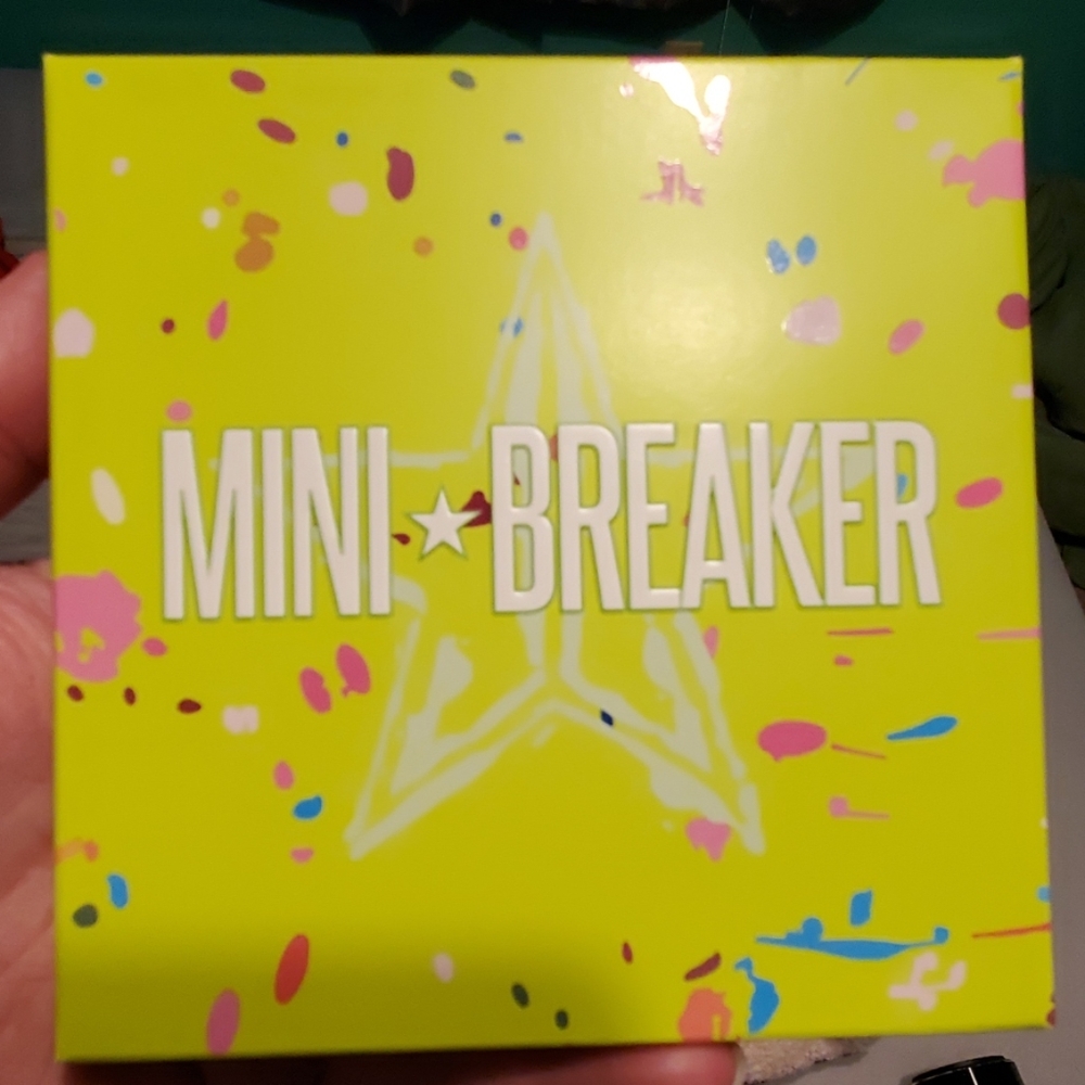 NEW! Mini Breaker Palette| Jeffree Star Cosmetics